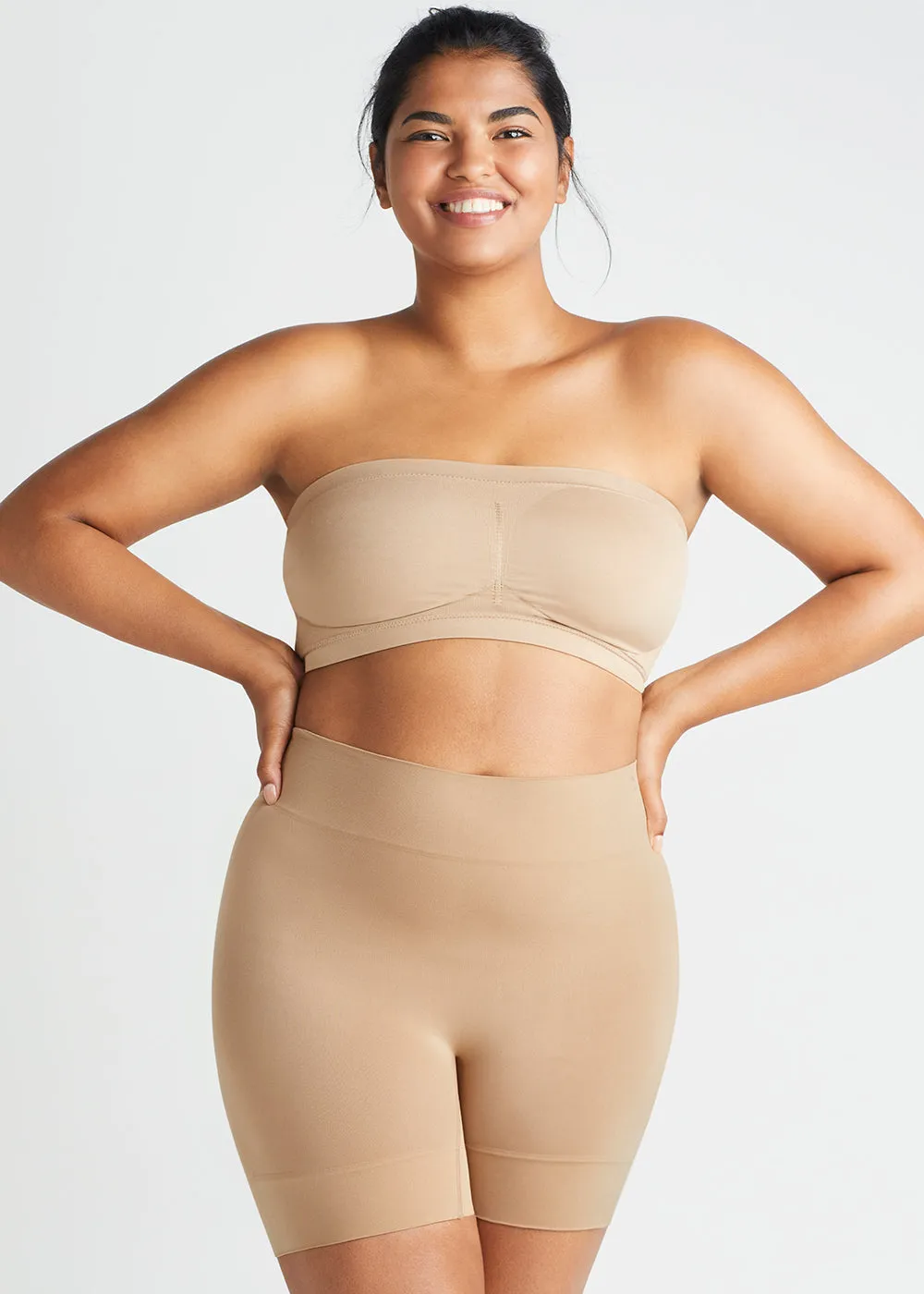 Bria Comfortably Curved Smoothing Short - Seamless