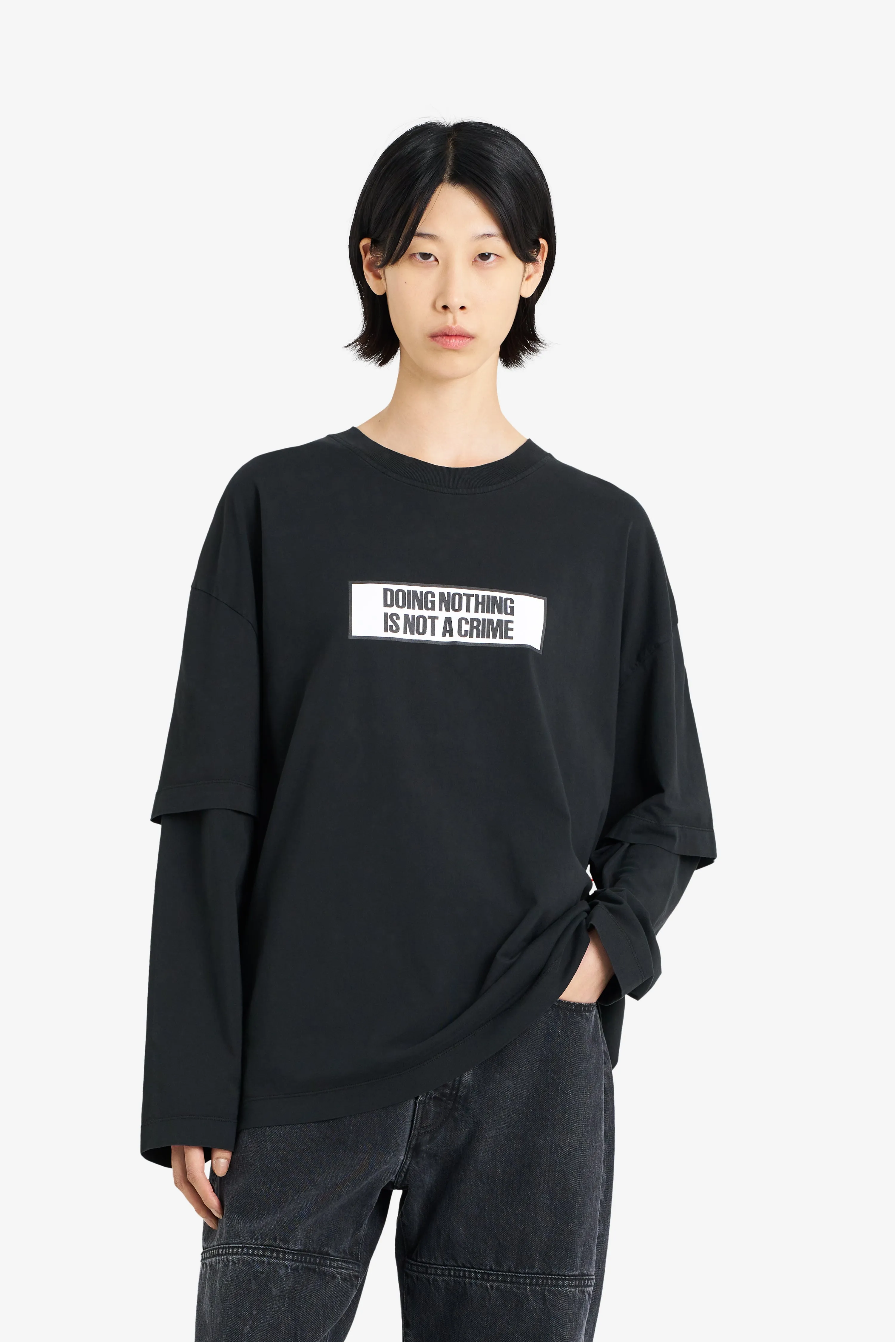 DOUBLE SLEEVES TEE SHIRT NOT A CRIME BLACK