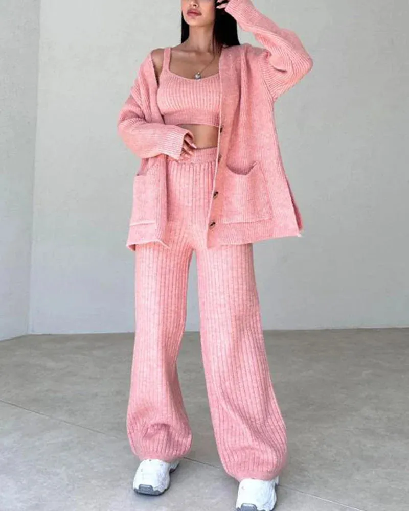 Nadia - Comfortable Chic Crop Top & Wide Pants Set