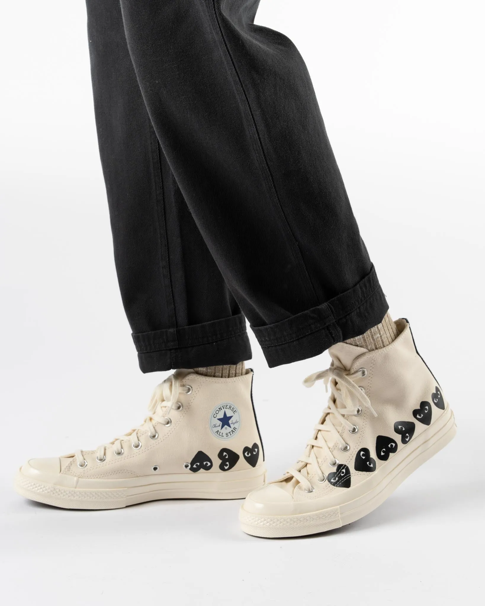 PLAY Converse x COMME des GARÇONS Multi Heart High Top in Beige