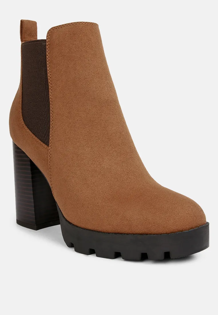 Sonia Block Heeled Chelsea Boots